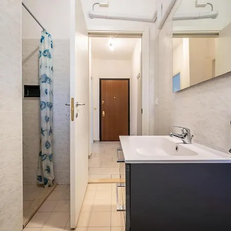 Апартаменты Andromeda B4 *